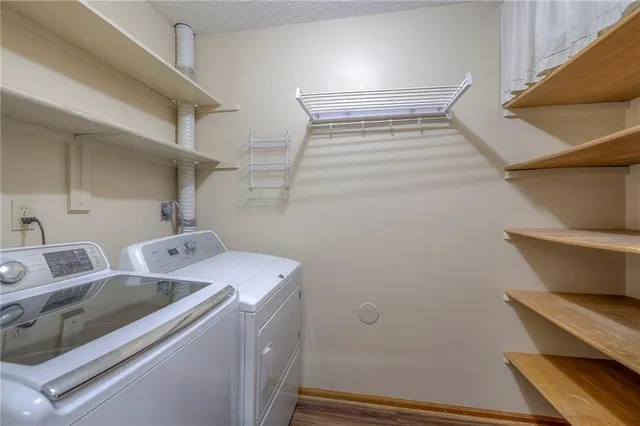 $200,000 | 12202 Charlotte Street, Kansas City, MO 64146