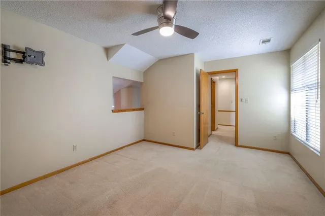 $200,000 | 12202 Charlotte Street, Kansas City, MO 64146