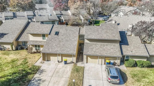 $200,000 | 12202 Charlotte Street, Kansas City, MO 64146