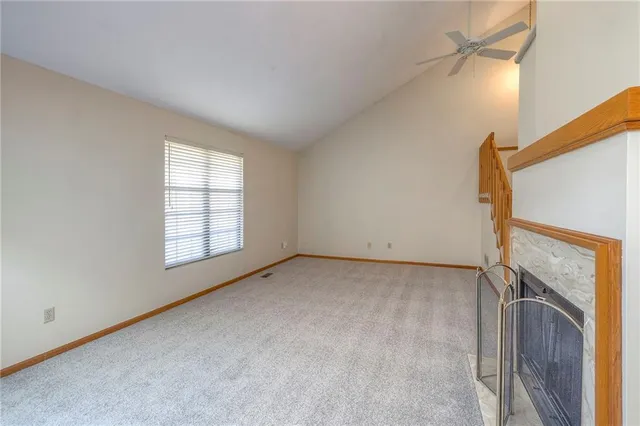 $200,000 | 12202 Charlotte Street, Kansas City, MO 64146