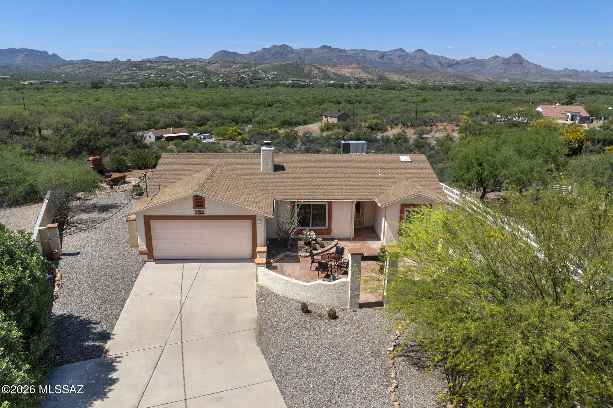 1432 Diamante Court Rio Rico, AZ 85648 - Photo 4 of 37 Gallery Image 4