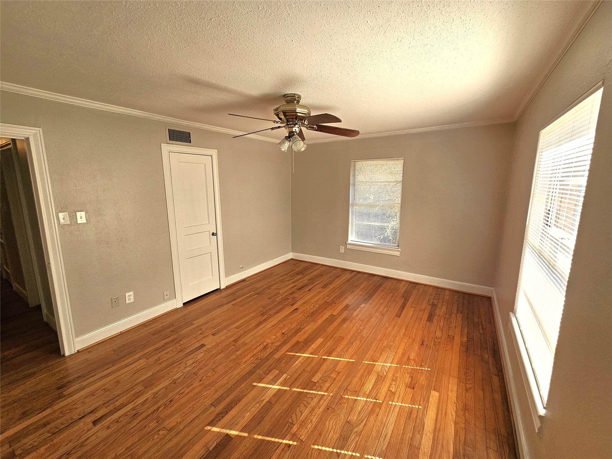 6647 Sylvan Road Houston, TX 77023 - Photo 7 of 7