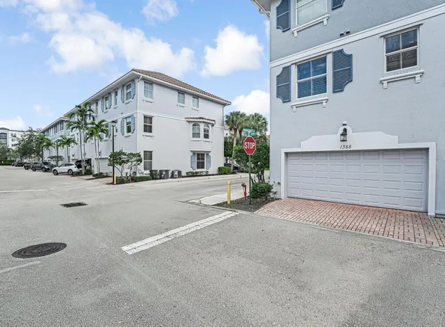 $448,000 | 1388 Vía De Pepi, Boynton Beach, FL 33426
