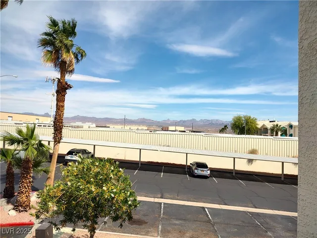 $180,000 | 3550 Bay Sands Drive, Unit 2016, Laughlin, NV 89029