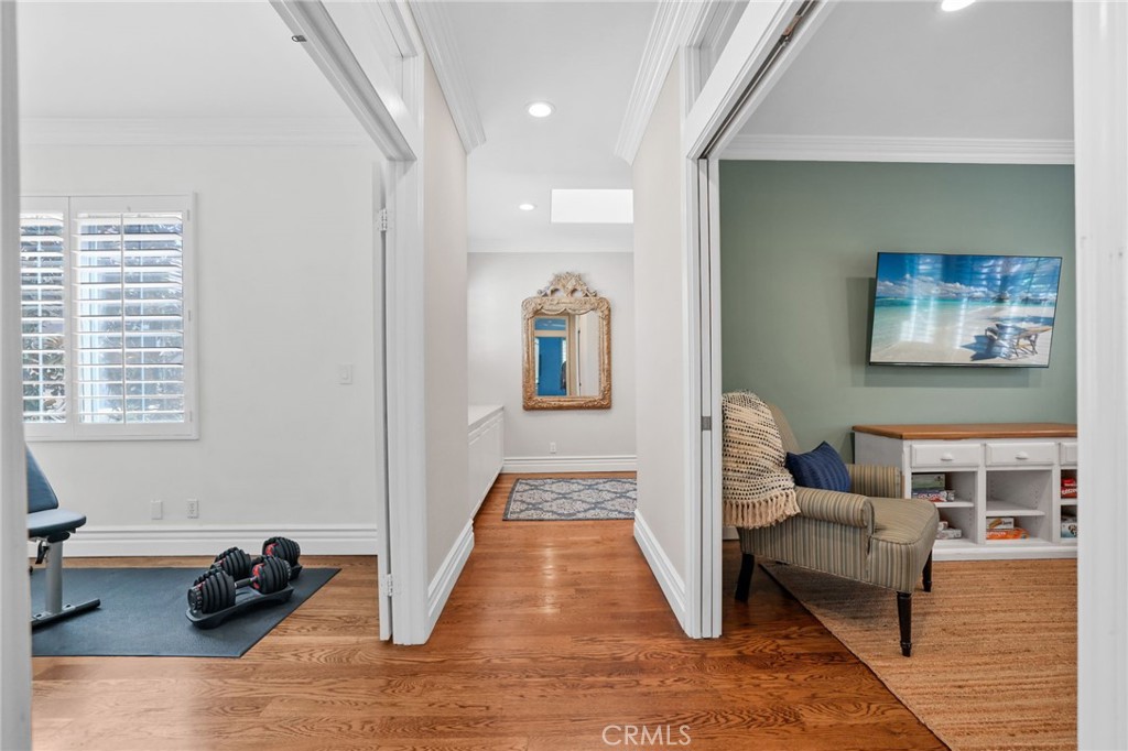 18 Lyon Newport Coast, CA 92657 - Photo 21 of 45 a living room with furniture and a couch