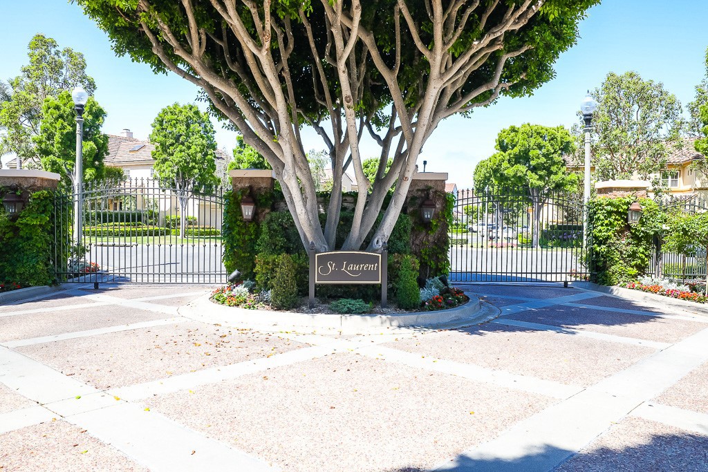 18 Lyon Newport Coast, CA 92657 - Photo 42 of 45 a view of a tree in front of a house