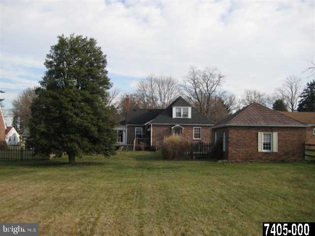448 Locust Grove Road York, PA 17402 - Photo 24 of 25 Gallery Image 24