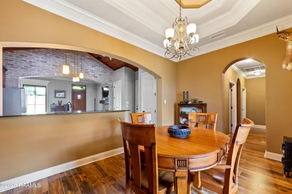 $2,500 | 126 Heathwood Drive, Broussard, LA 70518