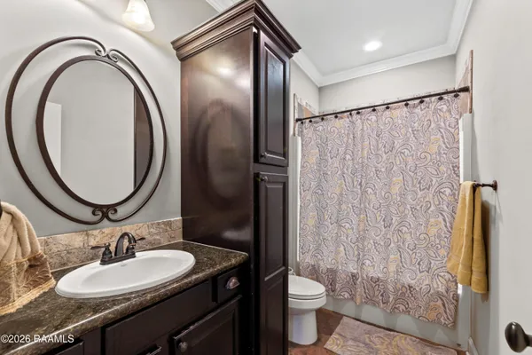 $2,500 | 126 Heathwood Drive, Broussard, LA 70518