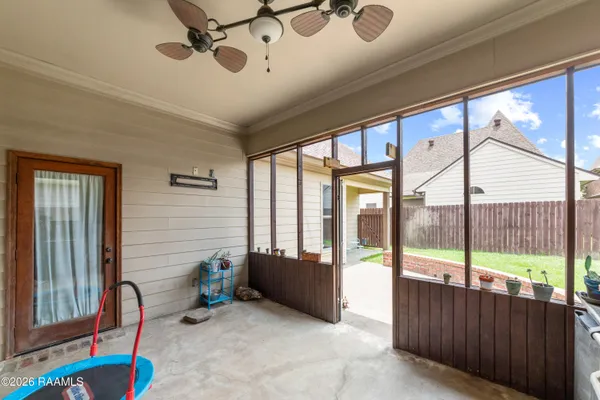 $2,500 | 126 Heathwood Drive, Broussard, LA 70518