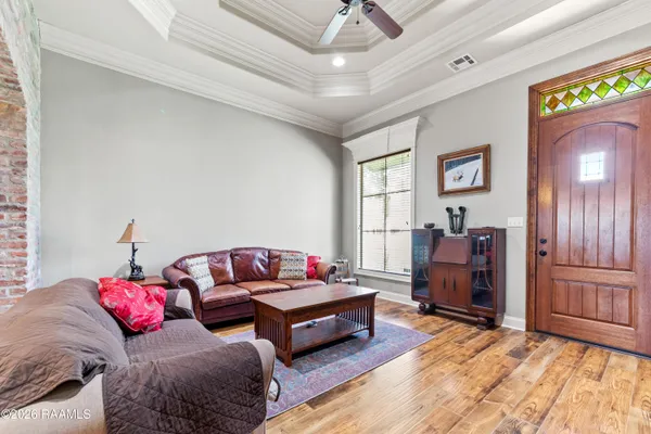 $2,500 | 126 Heathwood Drive, Broussard, LA 70518