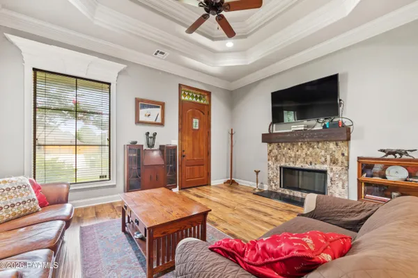 $2,500 | 126 Heathwood Drive, Broussard, LA 70518