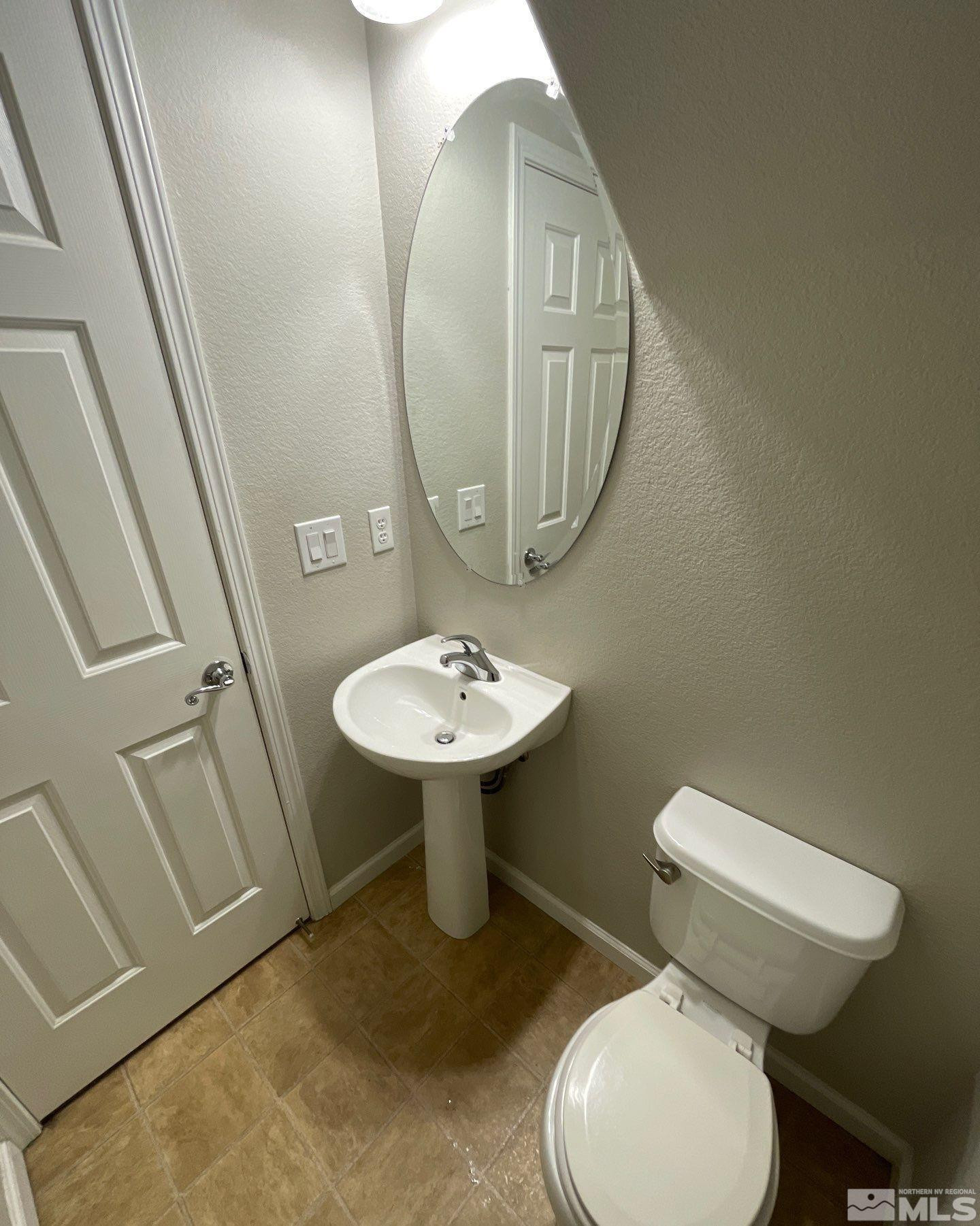 5055 Coggins Road Reno, NV 89506 - Photo 7 of 26 Photo 7