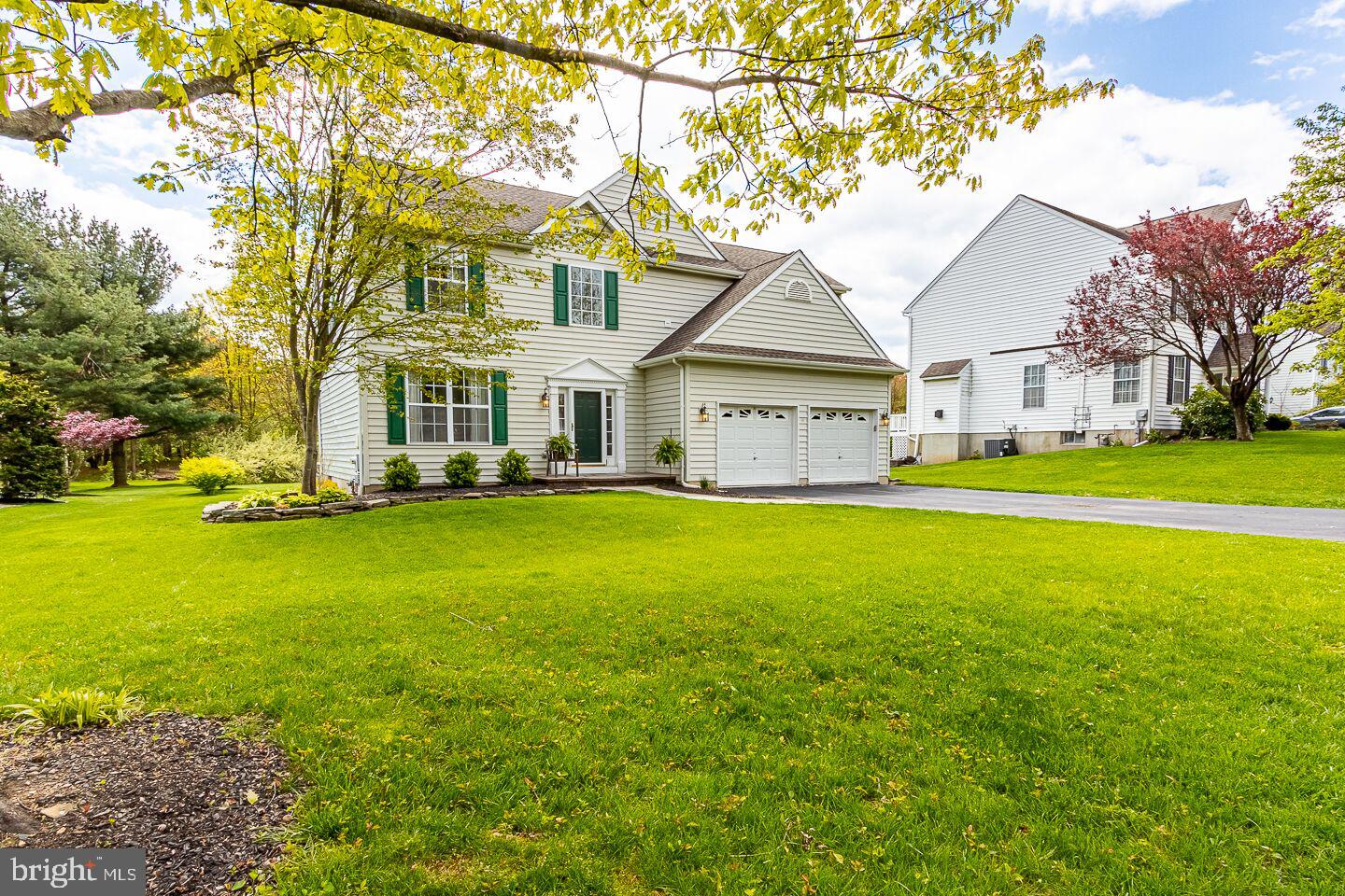 38 North Hawthorne Road Coatesville, PA 19320 - Photo 3 of 28