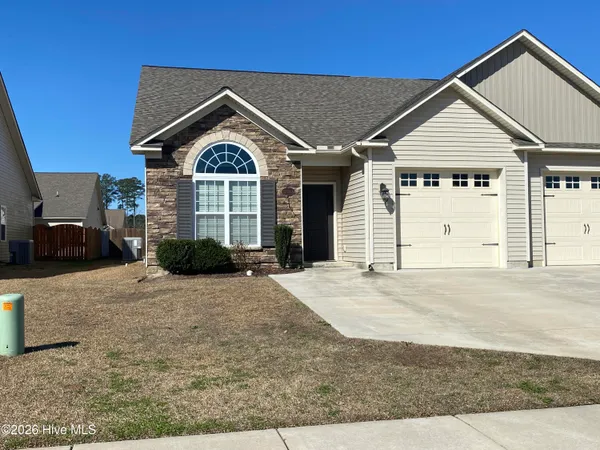 $1,700 | 3503 Gaston Way, Unit A, Greenville, NC 27834