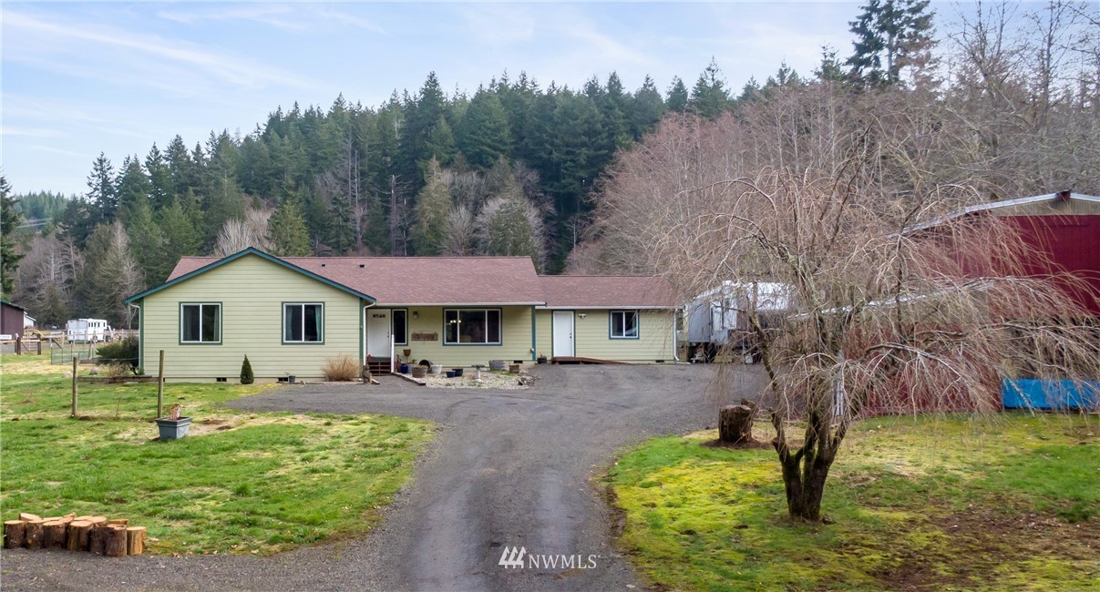 916 Wilson Road Northwest Olympia, WA 98502 - Photo 1 of 38 Gallery Image 1