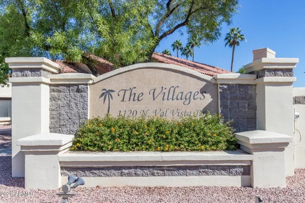$349,900 | 1120 North Val Vista Drive, Unit 92, Gilbert, AZ 85234