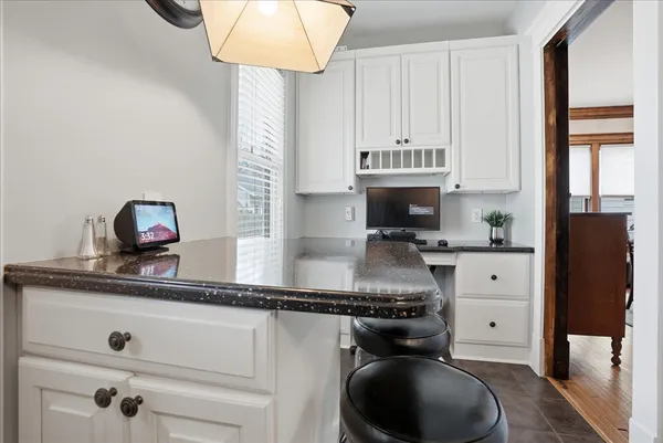 $309,900 | 1413 North Clinton Boulevard, Bloomington, IL 61701