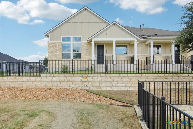$353,799 | 139 Stewart Drive, Unit 102, San Marcos, TX 78666