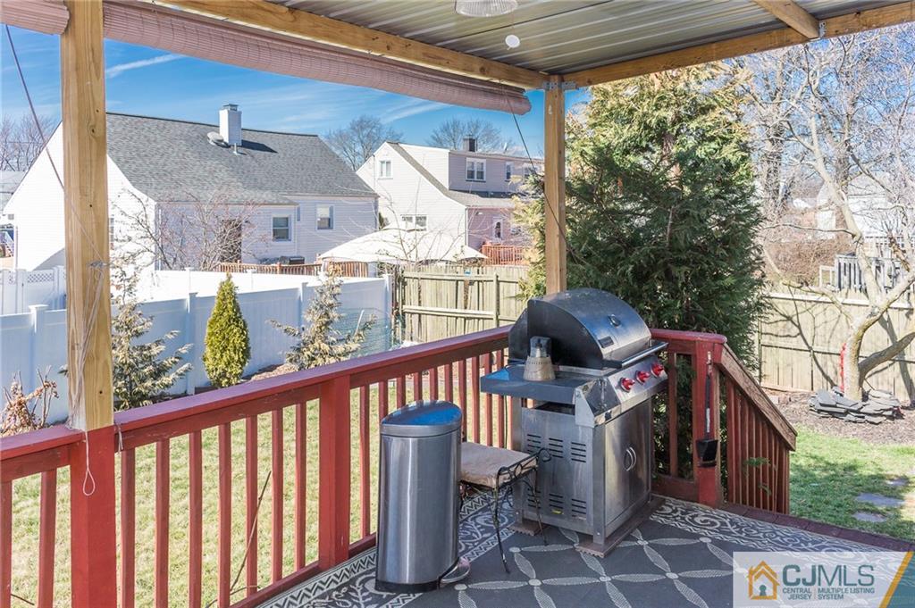 7 Exeter Road Fords, NJ 08863 - Photo 22 of 25