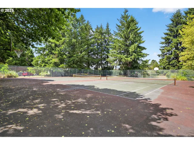 $220,000 | 5170 Northwest Neakahnie Avenue, Unit 1, Portland, OR 97229