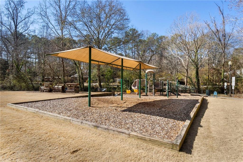 4148 Commodore Drive Atlanta, GA 30341 - Photo 35 of 46