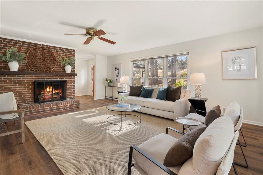 4148 Commodore Drive Atlanta, GA 30341 - Photo 4 of 46