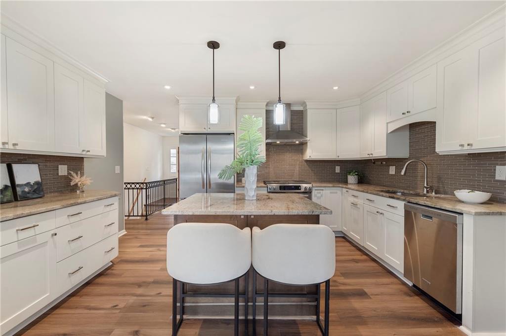 4148 Commodore Drive Atlanta, GA 30341 - Photo 10 of 46