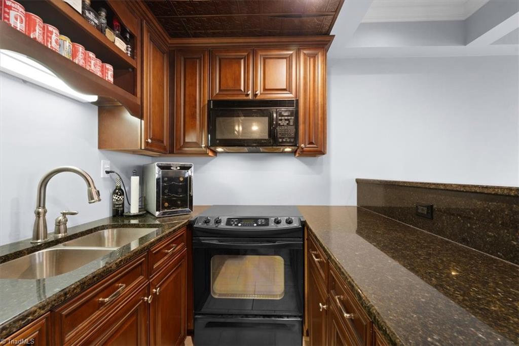 2513 Burch Point High Point, NC 27265 - Photo 36 of 50 Gallery Image 36