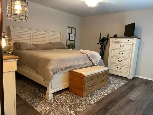 $2,380,000 | 7263 East Ave F 8, Lancaster, CA 93535