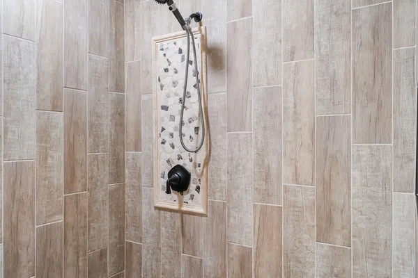 $575,000 | 961 South Brooks Cove Road, Hayesville, NC 28904