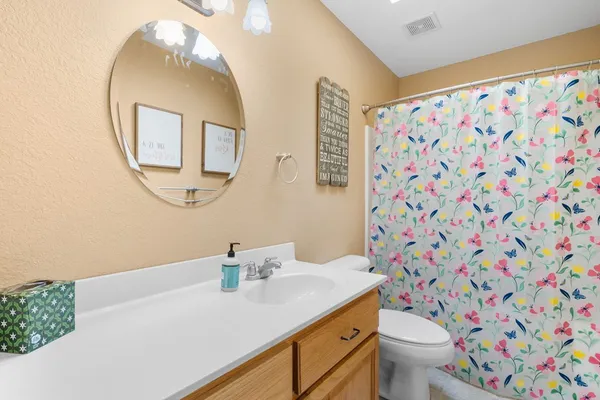 $575,000 | 961 South Brooks Cove Road, Hayesville, NC 28904