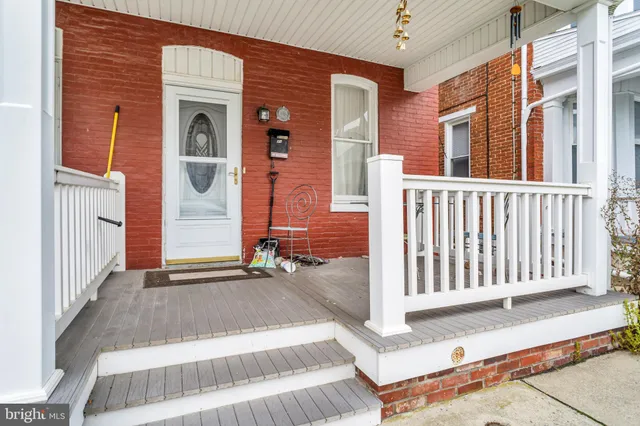 $175,000 | 79 1st Avenue, Red Lion, PA 17356