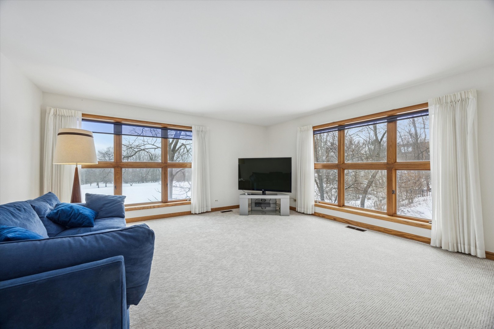 8425 Hickory Court Burr Ridge, IL 60527 - Photo 20 of 56