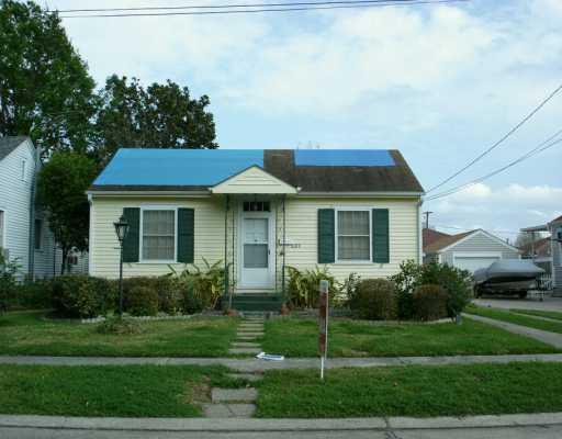 237 Harding Street Jefferson, LA 70121 - Photo 1 of 4 Gallery Image 1
