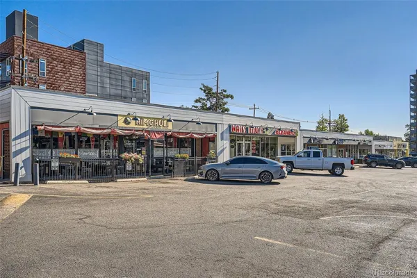 a view of parking area