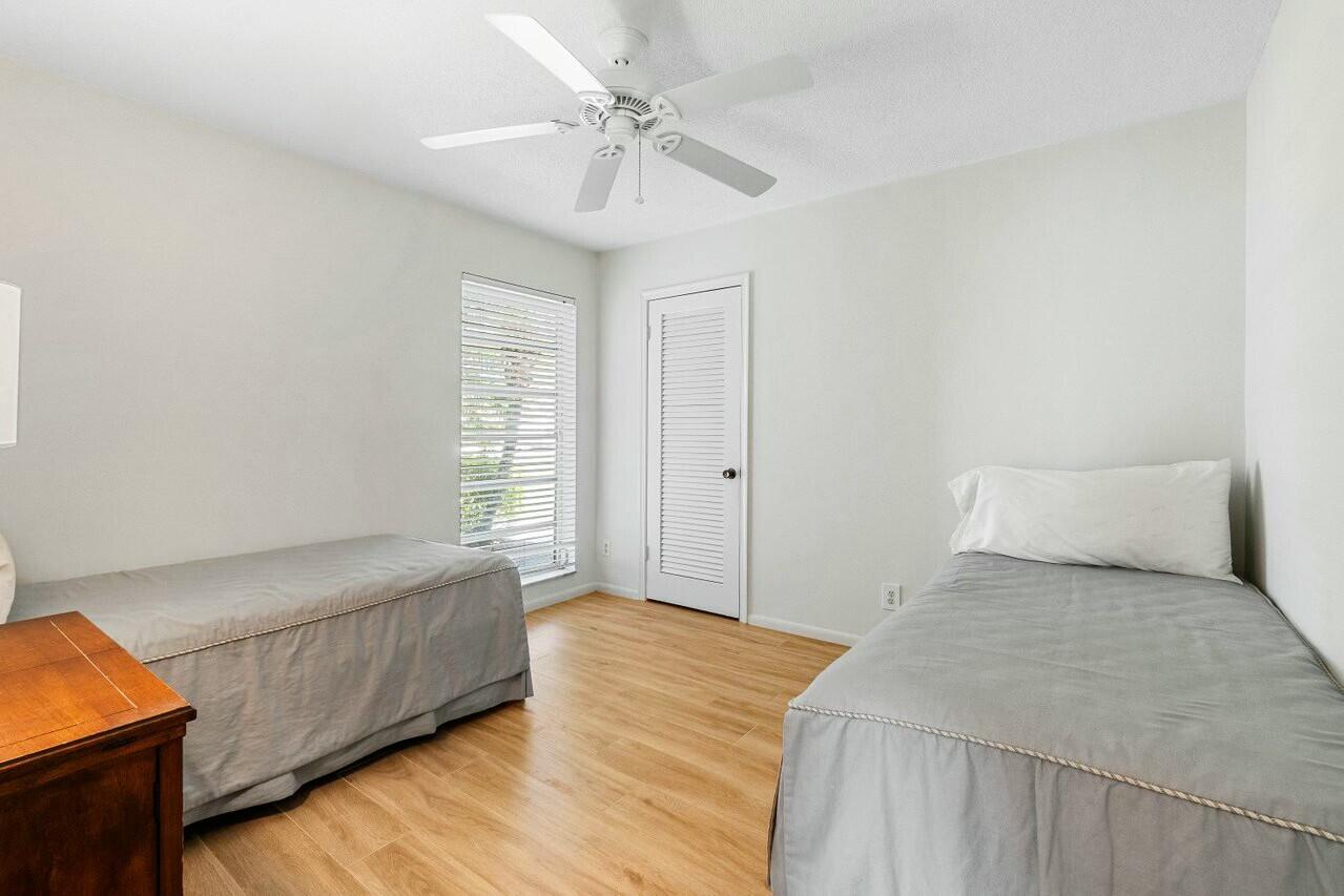 45 Golfview Drive Tequesta, FL 33469 - Photo 15 of 29 Bedroom 3