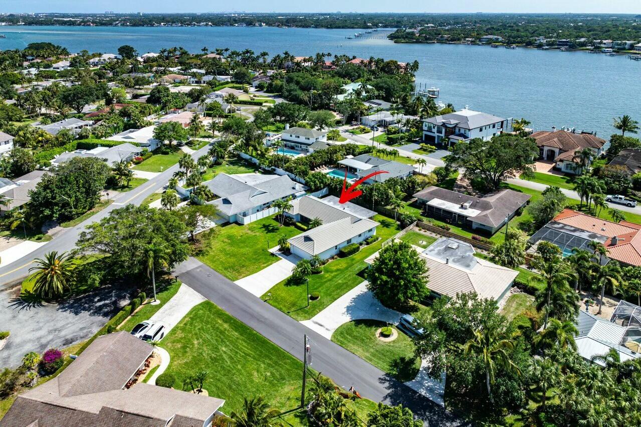 45 Golfview Drive Tequesta, FL 33469 - Photo 23 of 29 Aerial to Loxahatchee River