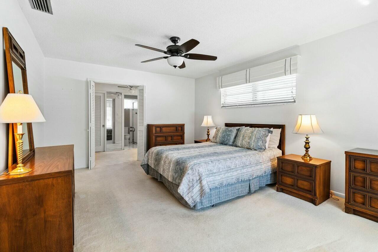 45 Golfview Drive Tequesta, FL 33469 - Photo 7 of 29 Primary Bedroom