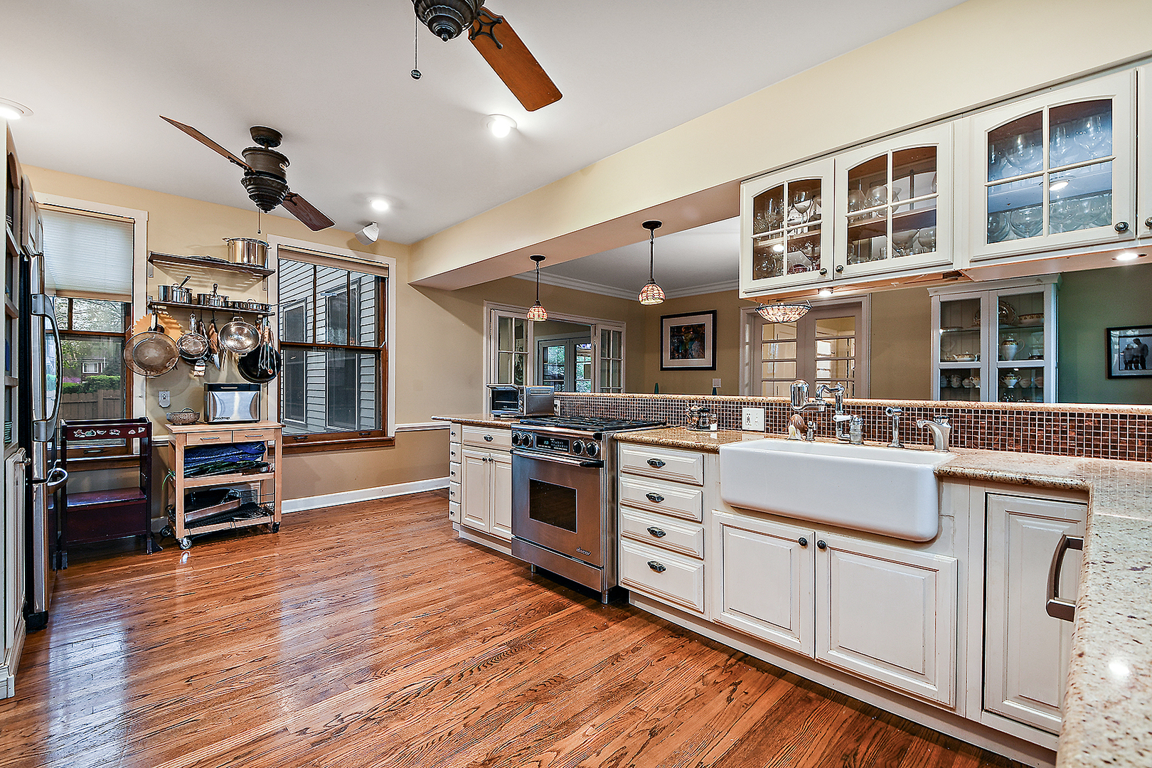 2157 Cedar Road Homewood, IL 60430 - Photo 3 of 43