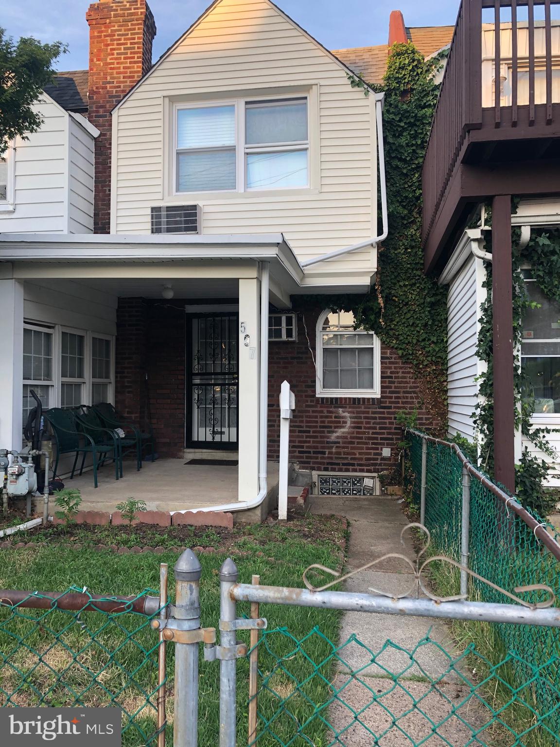 597 Timberlake Road Upper Darby, PA 19082 - Photo 3 of 40
