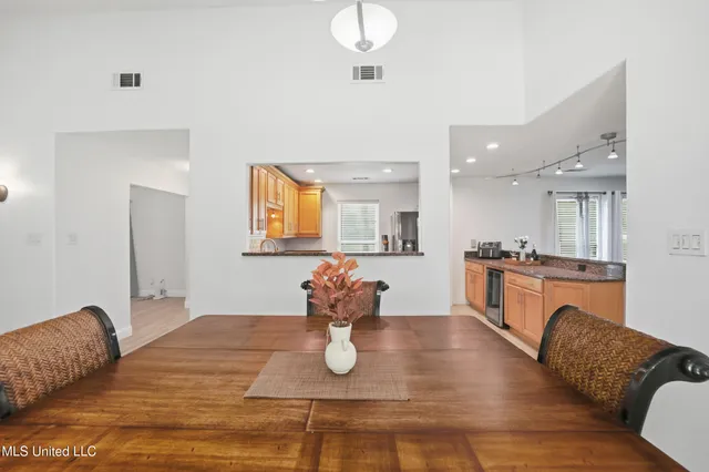 $368,500 | 6800 Riviera Drive, Biloxi, MS 39532