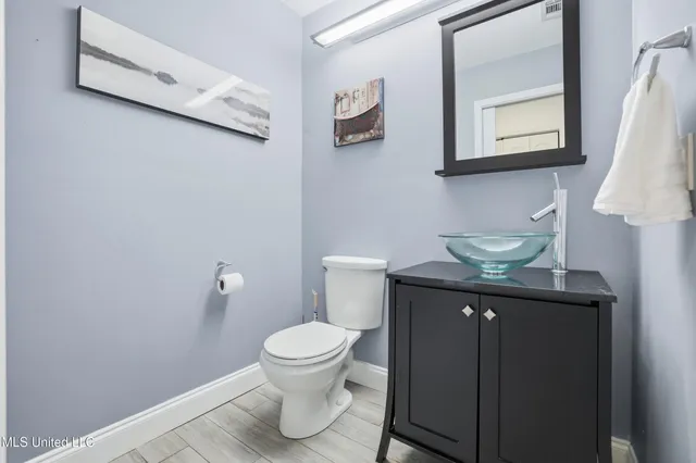 $368,500 | 6800 Riviera Drive, Biloxi, MS 39532