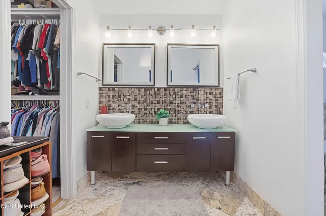 $368,500 | 6800 Riviera Drive, Biloxi, MS 39532