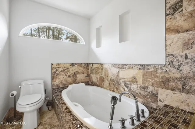 $368,500 | 6800 Riviera Drive, Biloxi, MS 39532