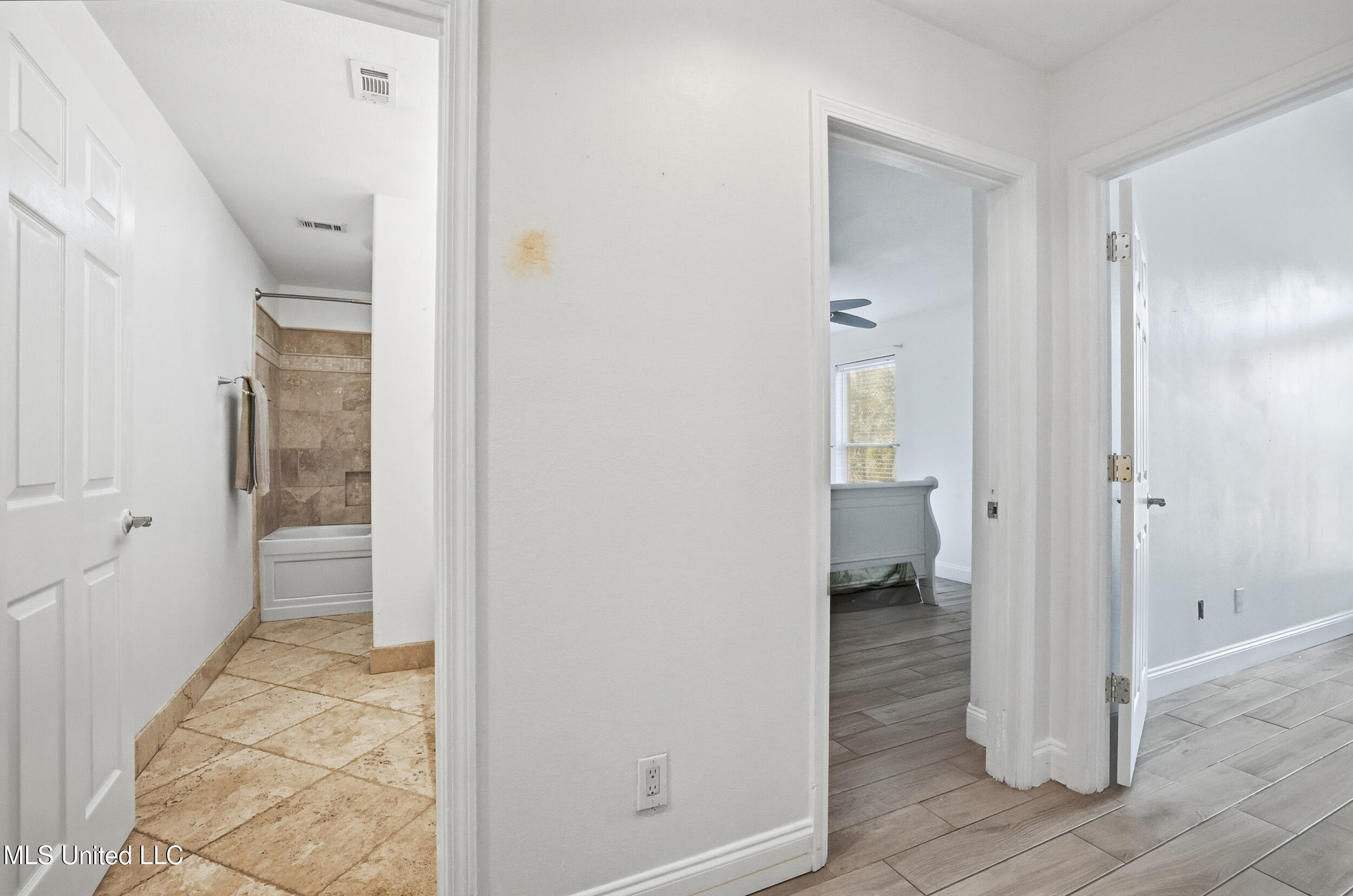 6800 Riviera Drive Biloxi, MS 39532 - Photo 40 of 71 38_r6__5904