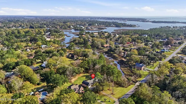 $368,500 | 6800 Riviera Drive, Biloxi, MS 39532