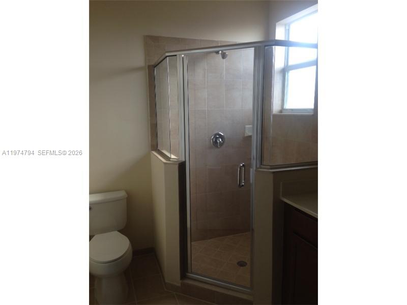 17057 Southwest 92nd Street Miami, FL 33196 - Photo 9 of 13 Bath/Spa Master