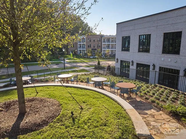 $3,195 | 19020 Potts Pk Lane, Unit C1, Davidson, NC 28036