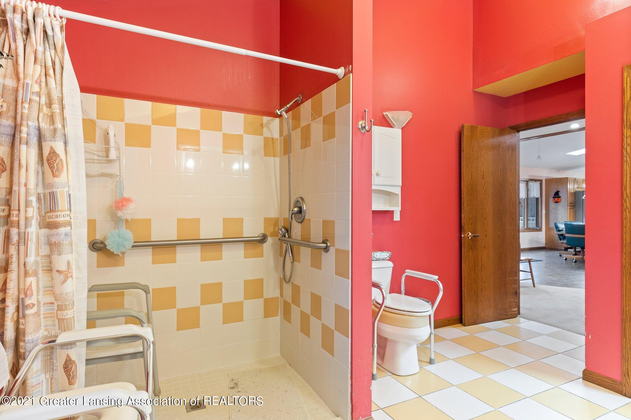 629 Meachem Road Battle Creek, MI 49017 - Photo 27 of 58 27-web-or-mls-1P6A9651